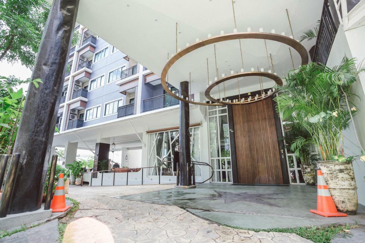 Icheck Inn Residence Chiang Mai Esterno foto